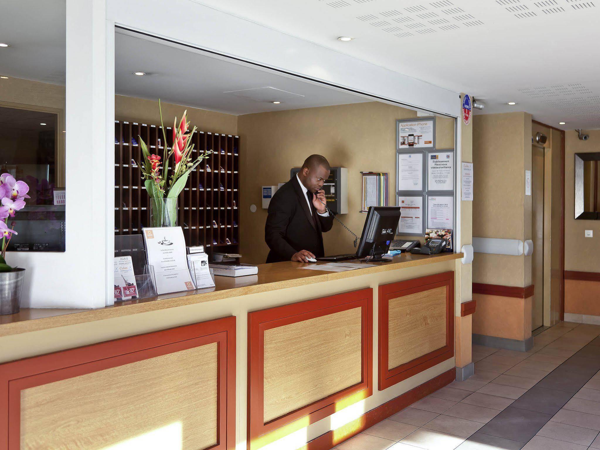 Aparthotel Adagio Access Paris Saint-Denis Pleyel Екстериор снимка